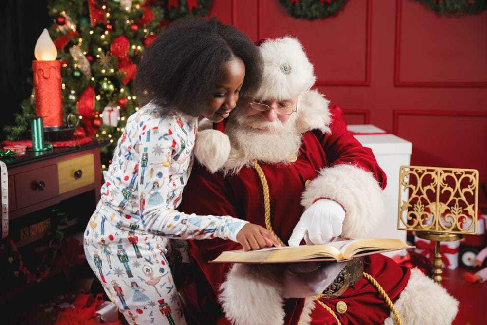 Mwanawina-Family-Santa-Experience-2024-Photos-Newington-CT-17